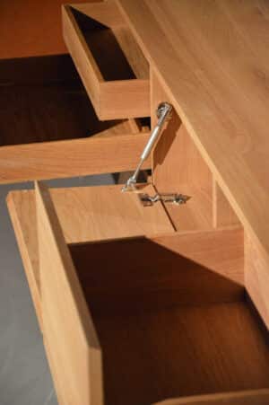 Dweller / Commode