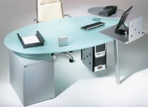 Isotta / Bureau ovale Verre sablé