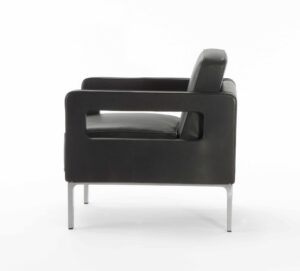 Antea / Fauteuil en cuir