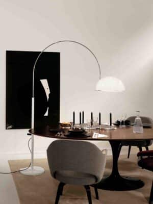 Coupé / Lampadaire courbe Joe Colombo Blanc