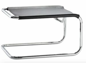 S 35 LH Pure Materials / Repose-pieds design Marcel Breuer cuir sellier Noir