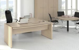 Status / Bureau de direction avec retour