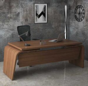 Larus Della Rovere / Bureau de direction