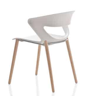 Kicca / Chaise plastique pieds bois Blanc