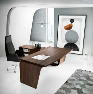 Larus Della rovere / Bureau de direction avec crédence