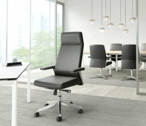 Teos / Fauteuil de conférence pivotant en cuir