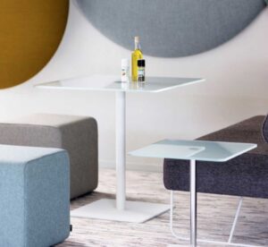 Flow Cascando / Table carrée H70 x 70 x 70 cm