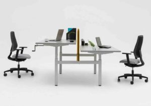 Ogi Drive Mdd / Bureau double réglable par manivelle
