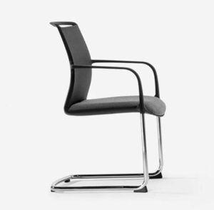 Zed milani / Chaise visiteur résille