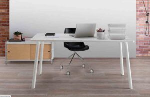 Newton Caimi / Bureau simple