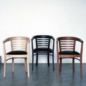 Charles Jankurtz / Fauteuil en bois