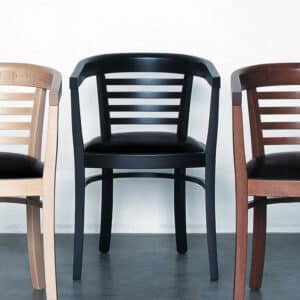 Charles Jankurtz / Fauteuil en bois