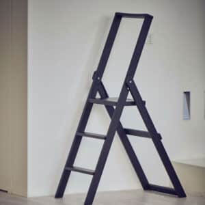 Ego / Escabeau pliant en bois