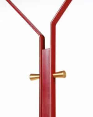 Stella Caimi / Portemanteau design sur pied