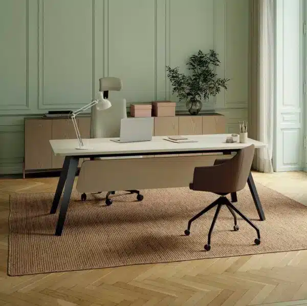 81045_1-600x597jpg - MonBureauDesign